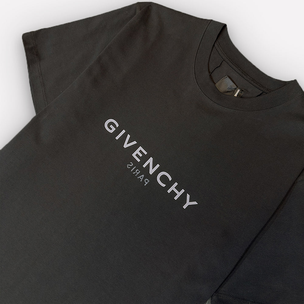 GIVENCHY Paris Logo Print T-shirt