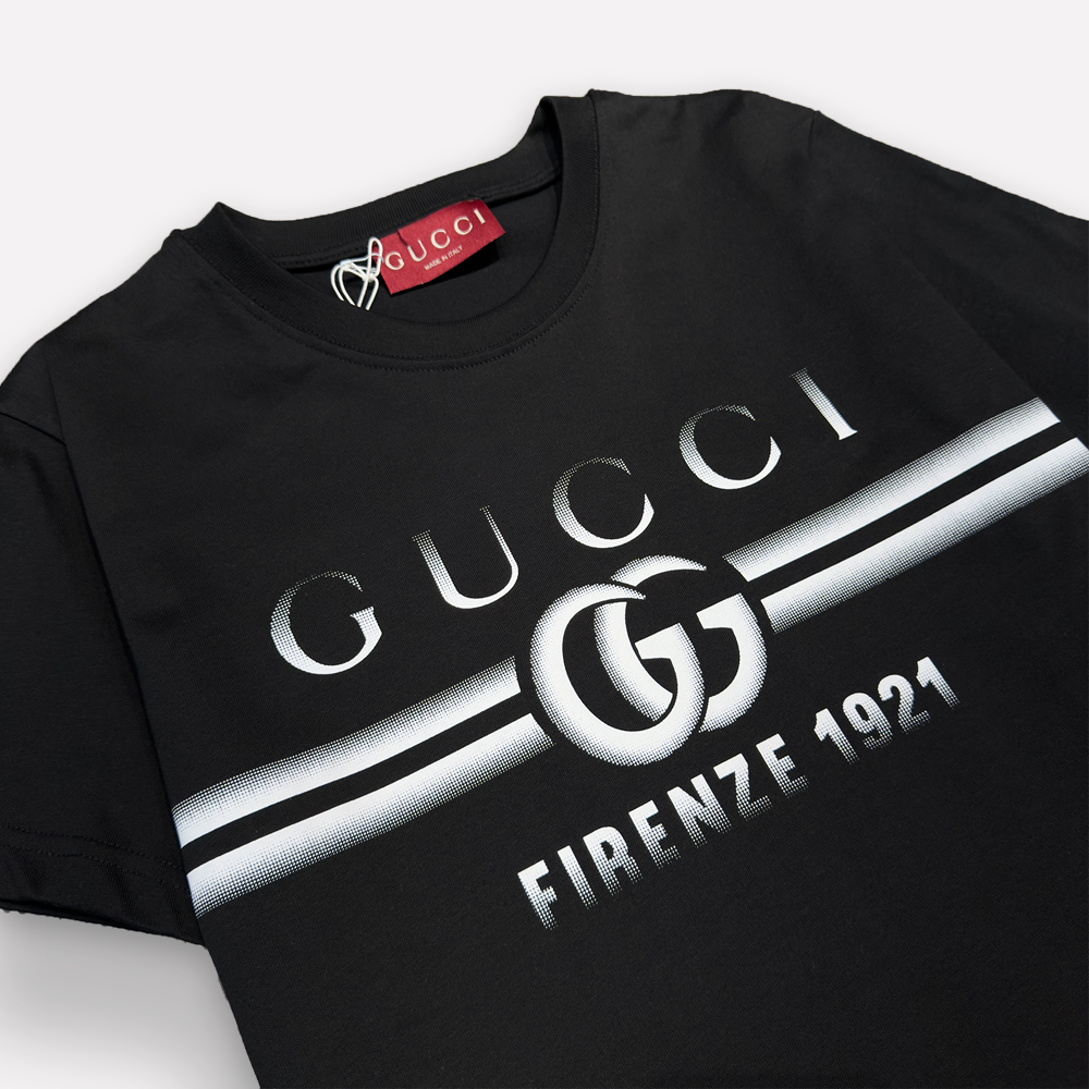 GUCCI Logo-Print T-shirt