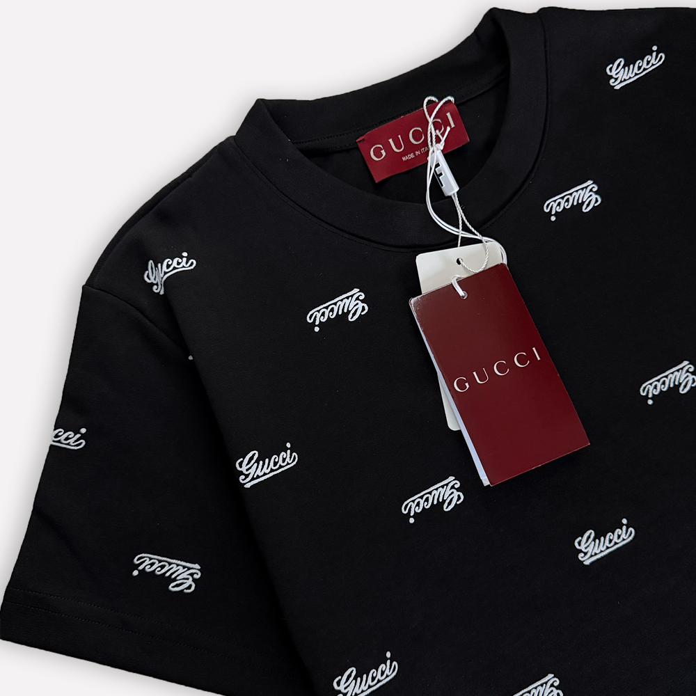 GUCCI Logo Print T-shirt
