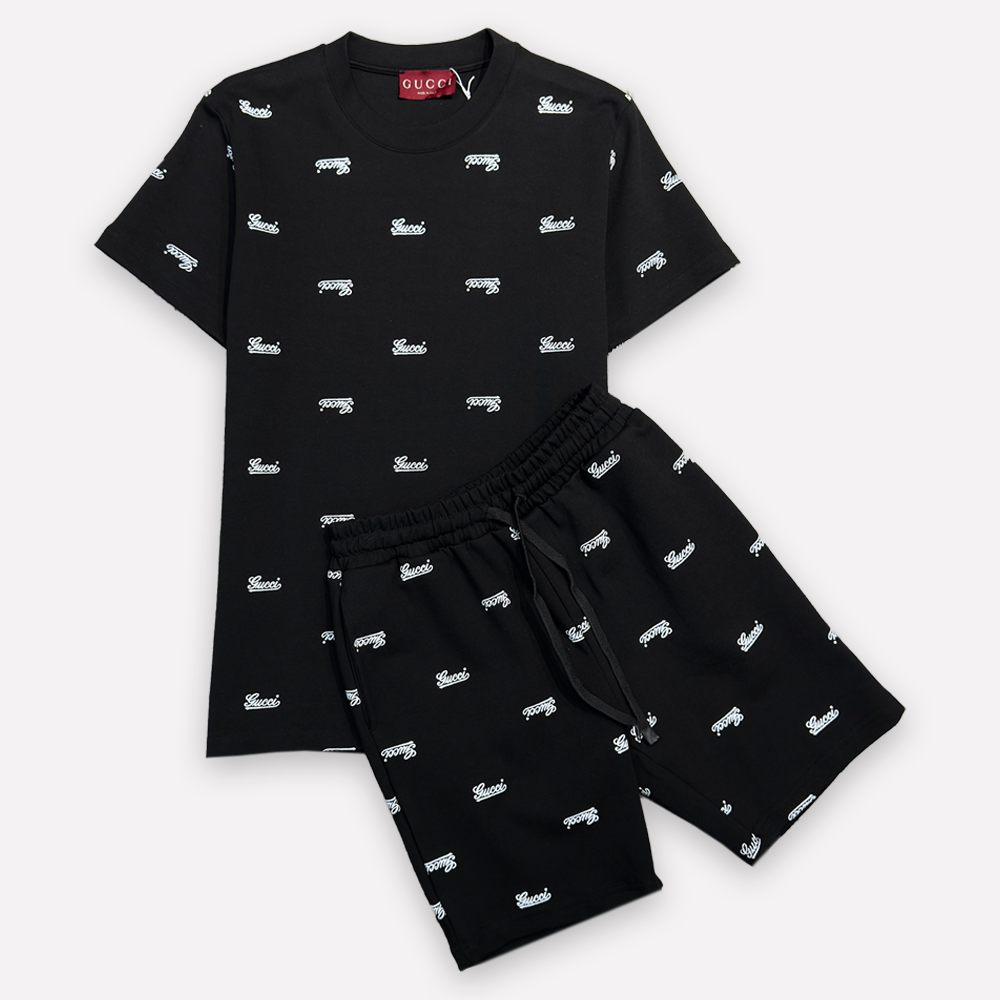 GUCCI Logo Print T-shirt